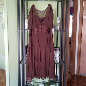 Gorgeous Liz Claiborne summer dress